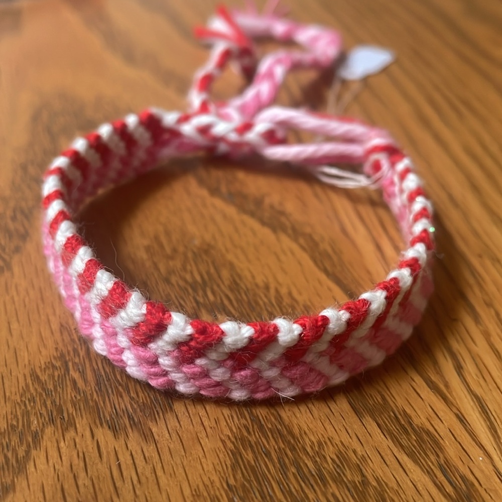 Bundle of Handwoven Pink Bracelets - Picture 3 of 4